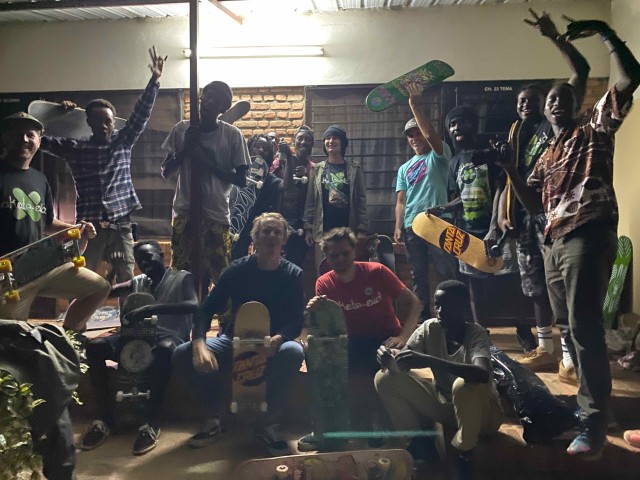 skate aid Africa Afrika Titus Ditmann Skateboarding Simon Gosejohan Ruanda Rwanda SOS Kinderdorf Kigali Maik Girsch Tobias Egelkamp